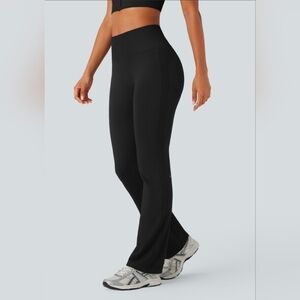 HALARA Seamless Flow High Waisted Tummy Control Butt Lifting Flare Yoga Pants